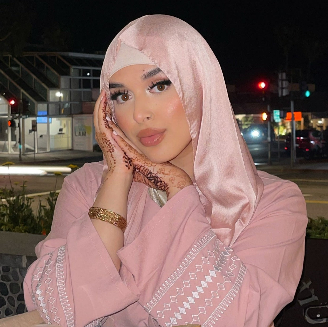 Embroidered Pink Pearl